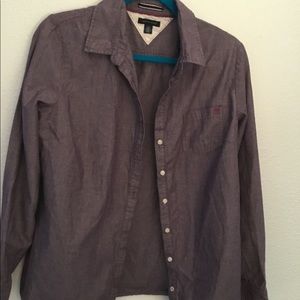 Tommy Hilfiger long sleeve button down shirt